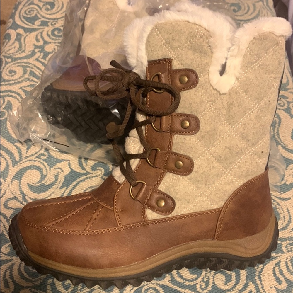 Brand New Snow Boots